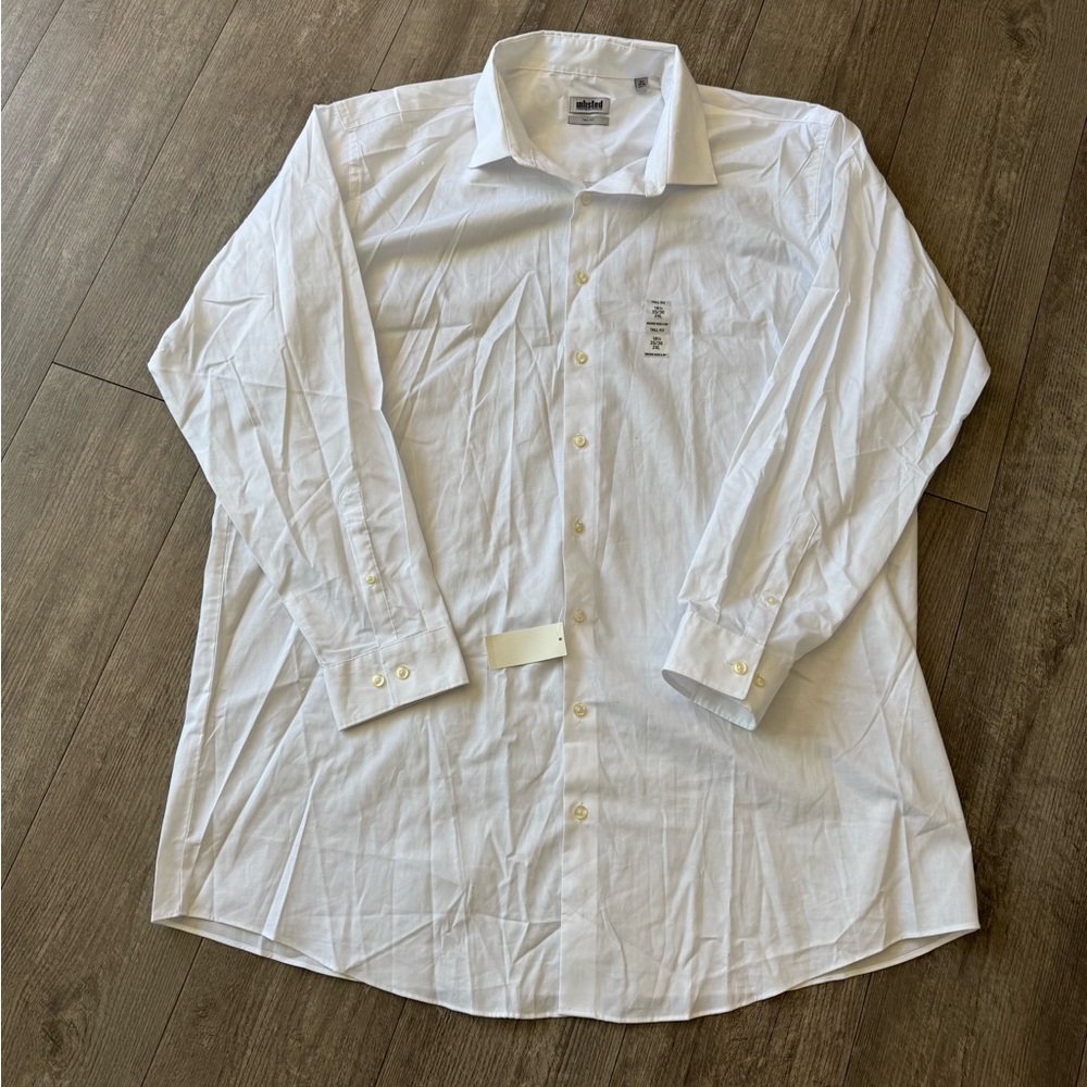 UNLISTED  Men's White Dress Shirt